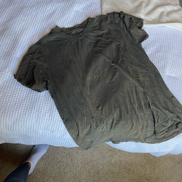 Lulu lemon boyfriend tee - Picture 1 of 2